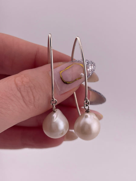 sterling silver synthetic pearl threader dangle earrings