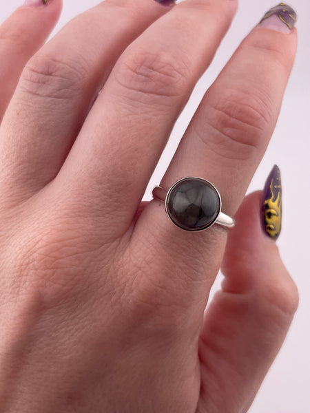 size 8 sterling silver shaped pointy labradorite ring