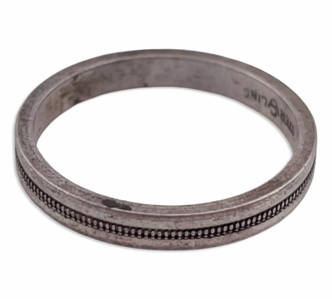 size 4 sterling silver textured band ring