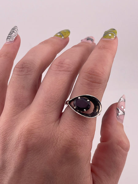 size 7.5 sterling silver faceted garnet open band ring
