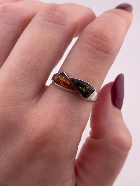 size 8.5 sterling silver two-tone amber ring