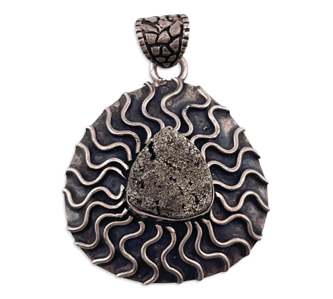 sterling silver gray druzy pendant