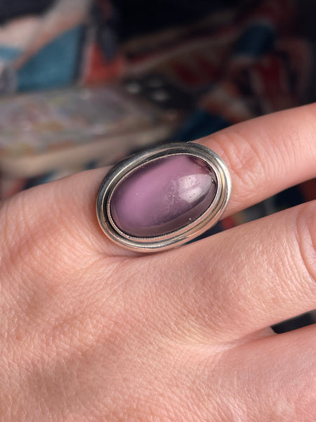 size 5.5 sterling silver purple glass ring