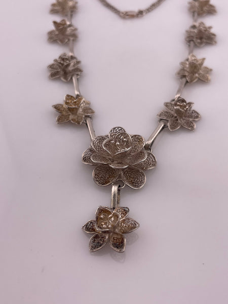 800 silver 16-1/2" flower dangle necklace