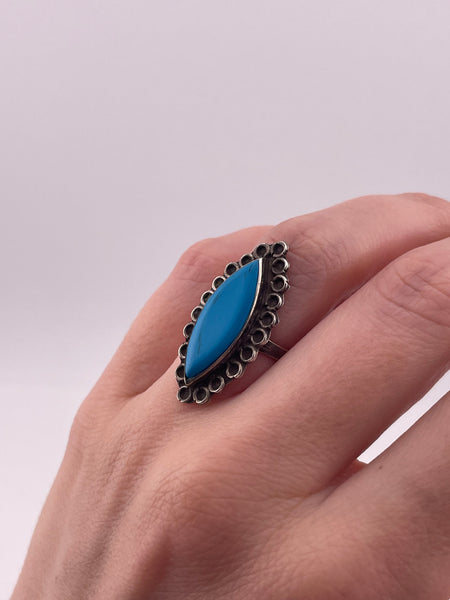 size 6.75 sterling silver blue plastic ring