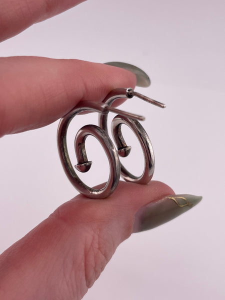 sterling silver swirl post earrings