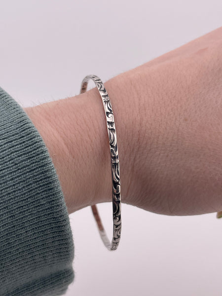 sterling silver 7 3/4" textured bangle bracelet