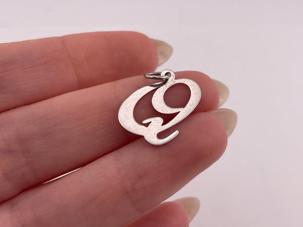 sterling silver 'Q' letter initial pendant