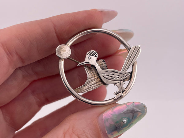 sterling silver road runner southwestern theme brooch pin