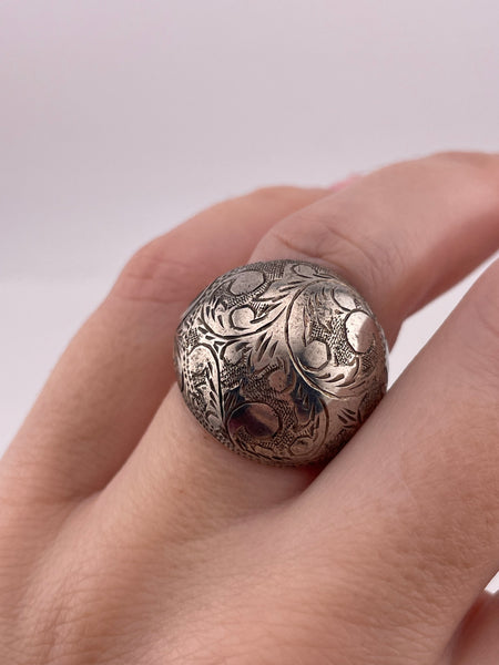 size 6.5 sterling silver stoneless etched dome ring