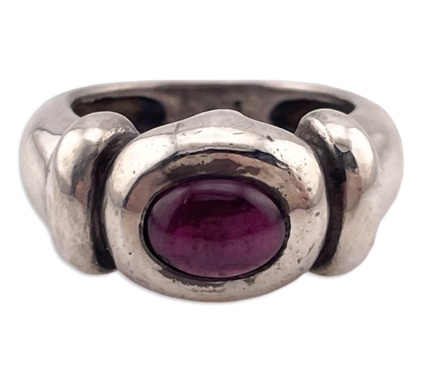 size 5.75 sterling silver garnet ring