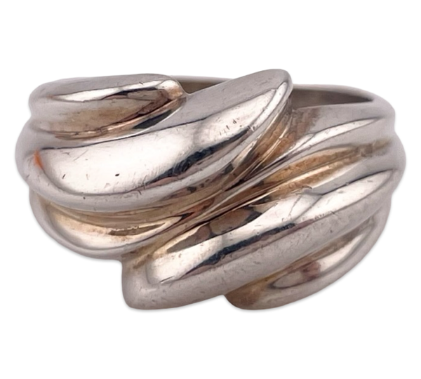 size 7 sterling silver stoneless rigid ring