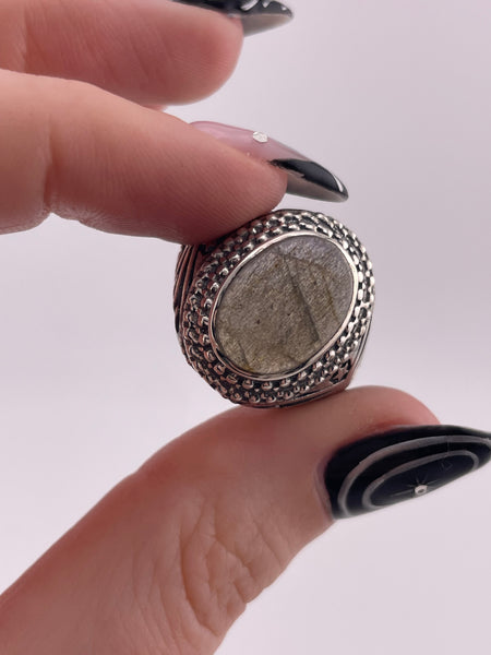 size 8.25 sterling silver oval labradorite star ring