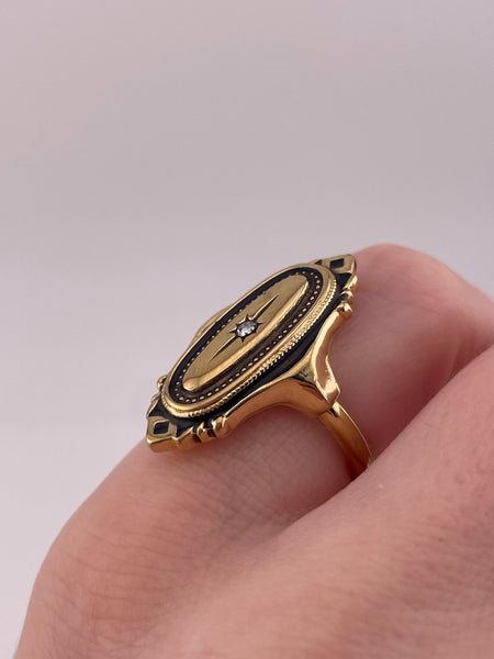 collectible Avon Kensington adjustable size 3.5-4.75 vintage rhinestone costume ring