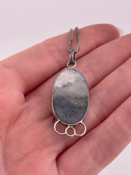 sterling silver 18-3/4" agate necklace