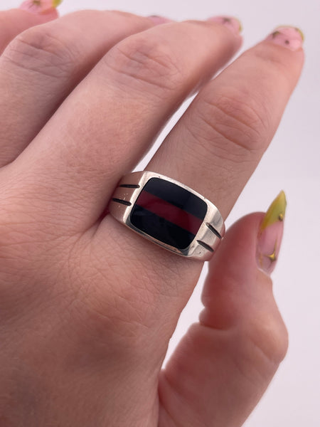 size 10.75 sterling silver black red stripe resin ring