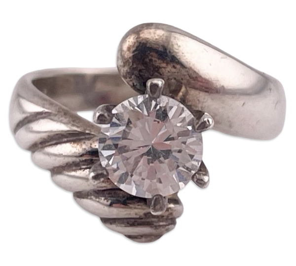 size 6.25 sterling silver rhinestone ring