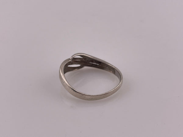 size 8 sterling silver stoneless cut-out ring