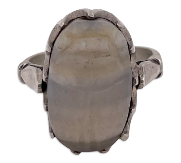size 5 800 silver carved agate scarab ring ***cut band***
