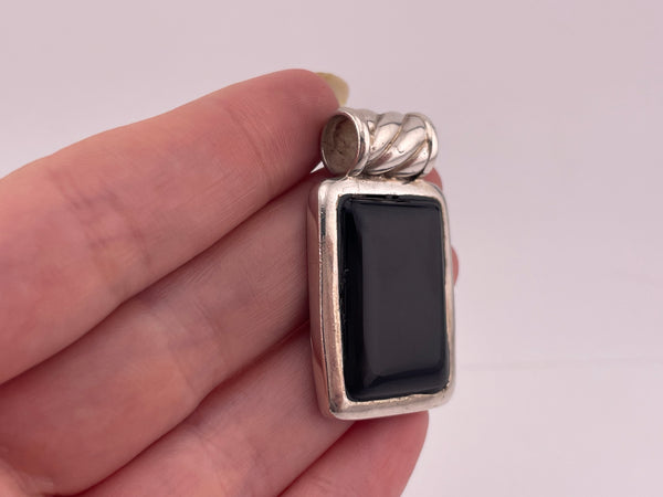 sterling silver onyx pendant
