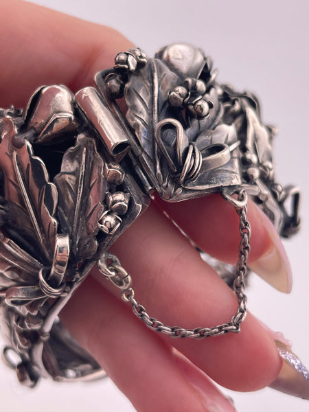 sterling silver 1930s-1950s Hobe heavy stoneless flower floral bracelet **AS IS**