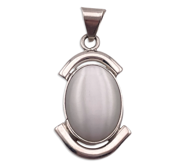 sterling silver Mexican mother of pearl pendant