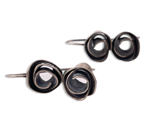 sterling silver stoneless swirl dangle earrings