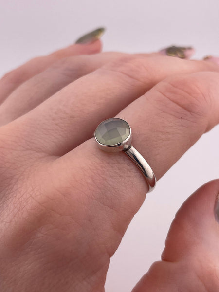 size 9 sterling silver faceted chalcedony ring