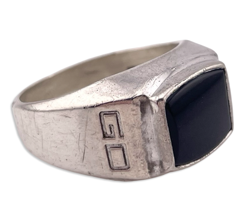 size 9.75 sterling silver onyx 'GD' letters initials ring