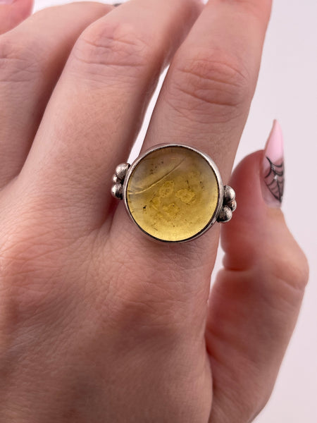 size 8.75 sterling silver round yellow glass ring