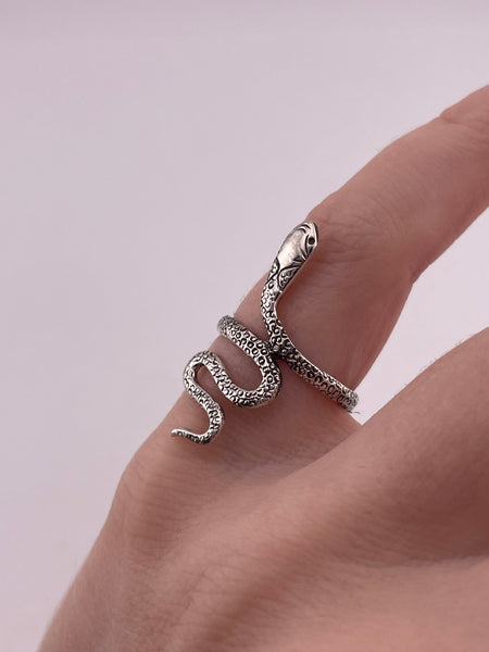 size 6 sterling silver textured snake ring