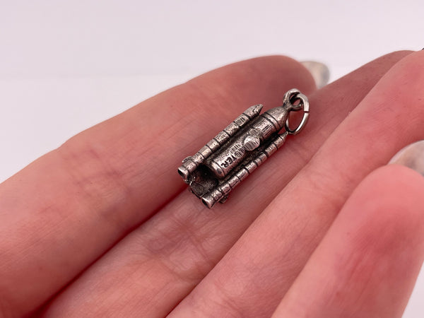 sterling silver spaceship pendant