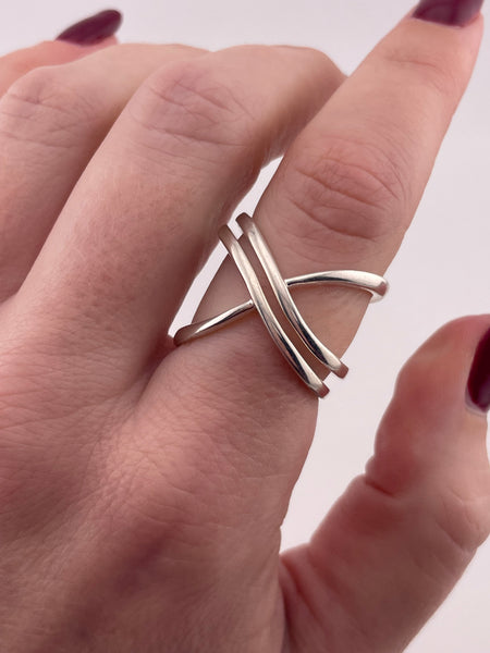 size 7.25 sterling silver cut-out ring