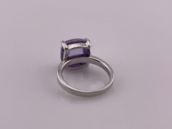 size 8 sterling silver rhodium plated purple glass prong ring