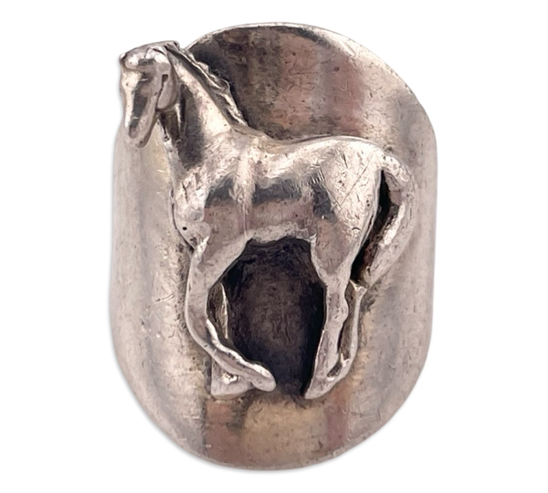 size 6.5 sterling silver very worn heavy stoneless horse ring