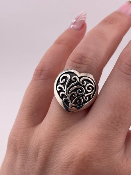 size 7.25 sterling silver heart scroll ring