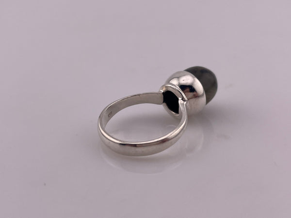 size 8 sterling silver shaped pointy labradorite ring