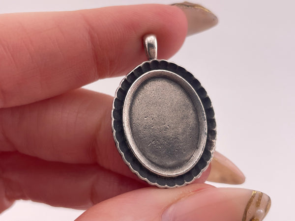 sterling silver picture holder pendant