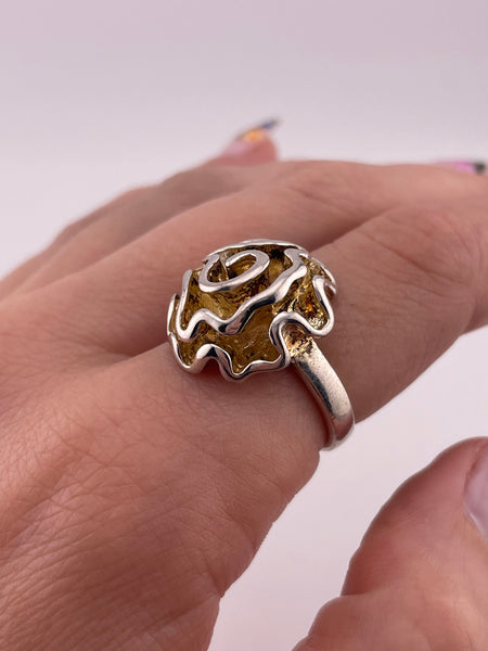 size 7.75 sterling silver abstract wavy flower ring
