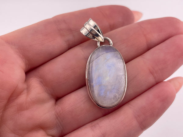 sterling silver oval rainbow moonstone pendant