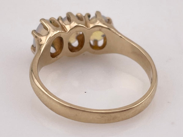 size 7 10k yellow gold triple opal ring