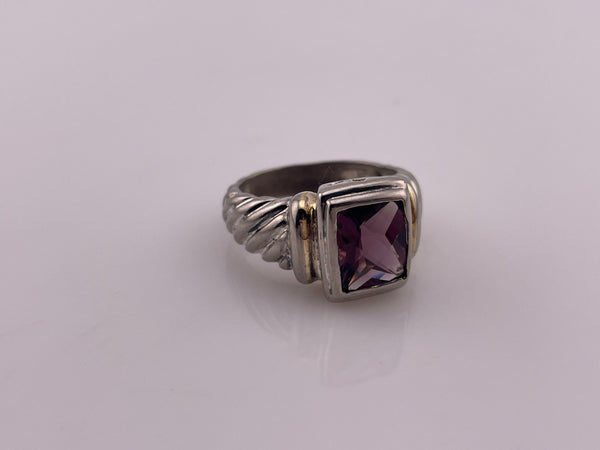 size 6.75 sterling silver & gold wash detailing faceted purple glass rectangle ring
