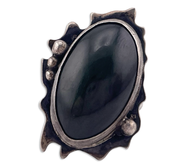 size 5.5 sterling silver nephrite ring