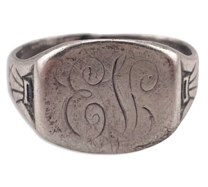 size 10.5 sterling silver 'E?' initials signet ring ***AS IS***