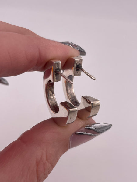sterling silver 7/8" partial hoop post earrings ***AS IS***