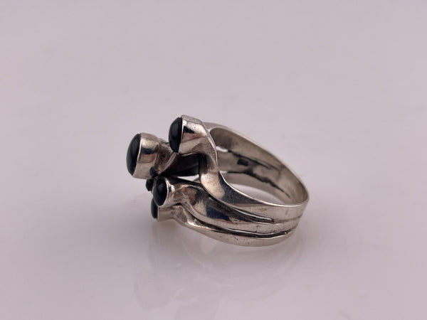 size 7.5 sterling silver onyx multi-stone ring