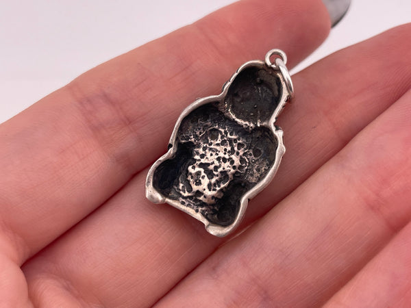 sterling silver story teller pendant