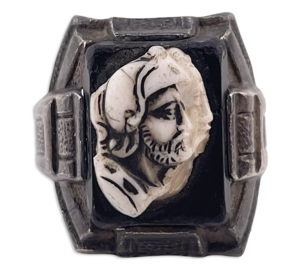 size 9 sterling silver carved double knight cameo ring