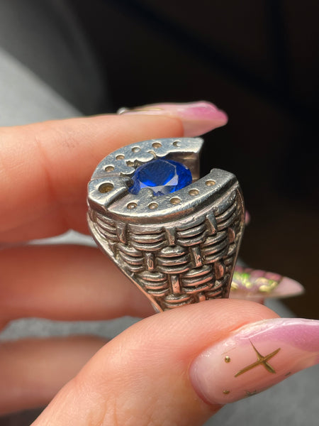 size 11.5 sterling silver faceted blue spinel horseshoe ring