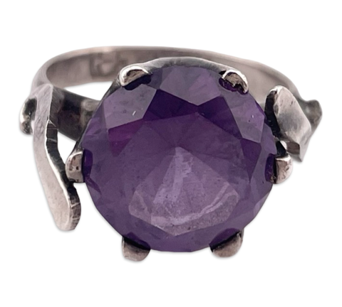 size 7.25 sterling silver faceted color changing glass ring